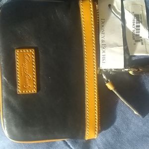 Dooney & Bourke wristlet